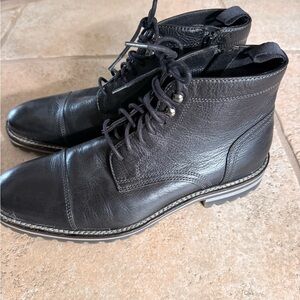 Men's Black Leather Lace-Up Boots